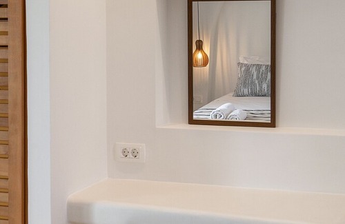 Perivolos Apartment | Margarenia