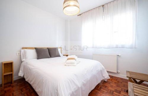 Gijon Apartment | Mariano Moré Apartamento