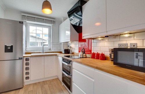 Seafront Apartment | Marina Central - Two Bedroom Apartment, Sleeps 4