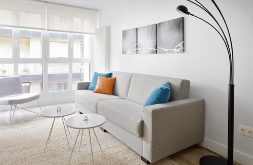 San Sebastian Centro Apartment | Marina Suite by FeelFree Rentals