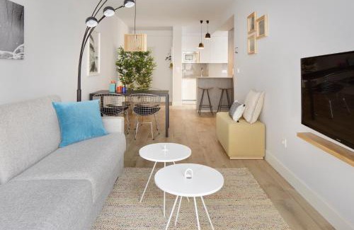 San Sebastian Centro Apartment | Marina Suite by FeelFree Rentals