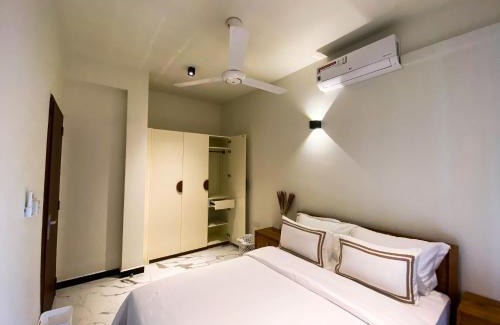 Wellawatta North Hotel | Marine Breeze Residencies
