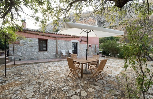 Valderice House | Marotta, on the slopes of Erice