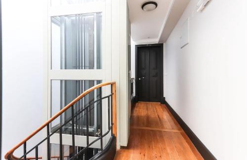 Santo Antonio Apartment | Marques de Pombal Duplex with Terrace by Homing