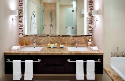 Abu Dhabi City Center Hotel | Marriott Executive Apartments Downtown Abu Dhabi