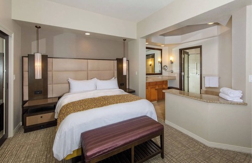 Palm Desert Resort | Marriott's Desert Springs Villas I 1 Bedroom - Many Dates Available!