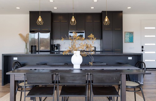 Yucca Valley Villa | Mars Landing - Pool/Spa/Boulders/Views