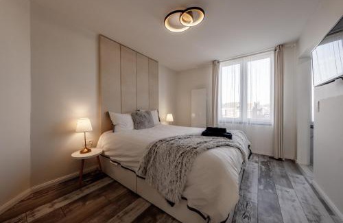 Saint-Laurent Apartment | Marshmallow