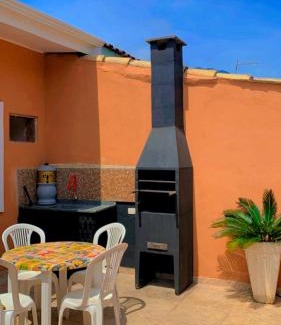 Agua Branca Apartment | Maruá Chalé próximo da praia do Perequê