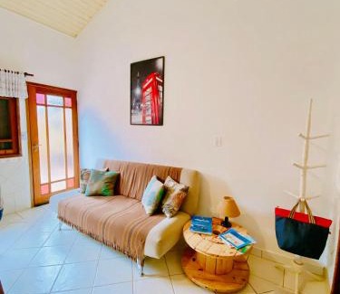 Agua Branca Apartment | Maruá Chalé próximo da praia do Perequê