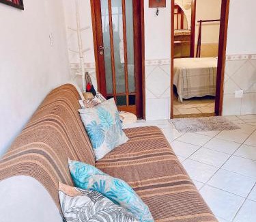 Agua Branca Apartment | Maruá Chalé próximo da praia do Perequê