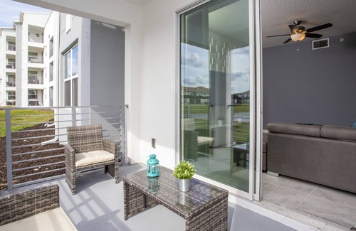 Kissimmee Condo | Marvelous 2 Bd Apt Close to Disney at Storey Lake 106 3121