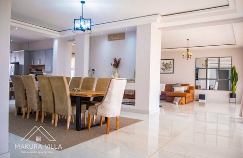 Mazowe House | Marvelous 5-bedroom house in Harare