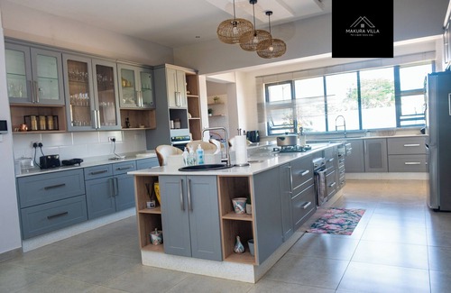 Mazowe House | Marvelous 5-bedroom house in Harare