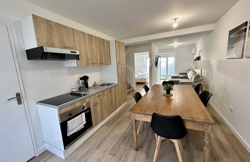 Centre Erlon Apartment | Mascate, Appartement Avec Extérieur en Hyper-centre de Reims