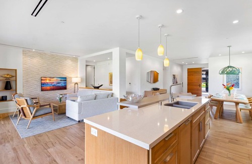 Kaanapali Villa | Maui Resort Rentals: 6 Total Bedrooms at Kaanapali’s Newest Luxury Residences, Steps from Beach & Resort Amenities!