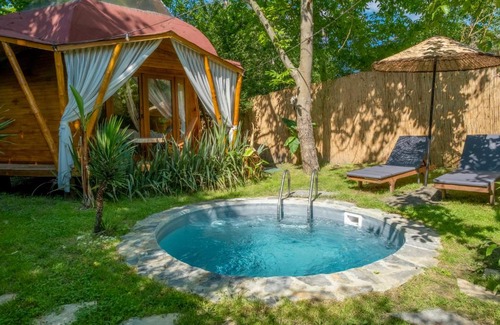 Yanik Hotel | Maui Sapanca