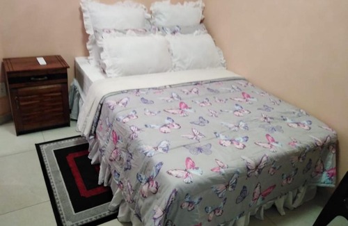 Xai-Xai Apartment | Maximiano Themba Guest House