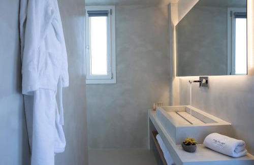 Megalochori House | May Seven Suites - Adults Only