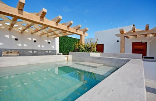Luis Donaldo Colosio Apartment | MAYAN MONK Suites