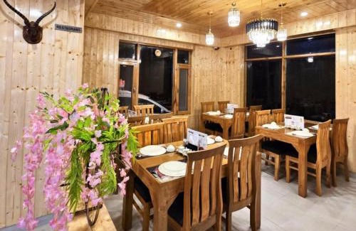 Burwa Hotel | MB Igloo Resort