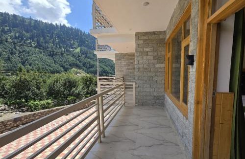 Burwa Hotel | MB Igloo Resort