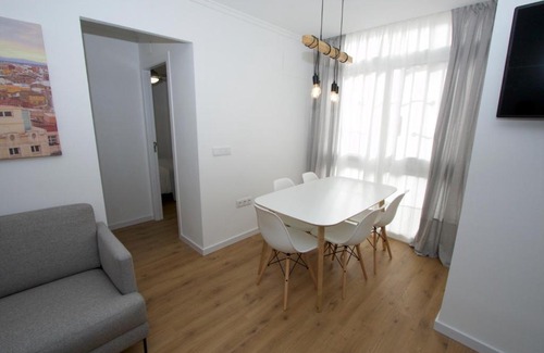 L'Illa Perduda Apartment | MD POETA ANDRES CABRELLES