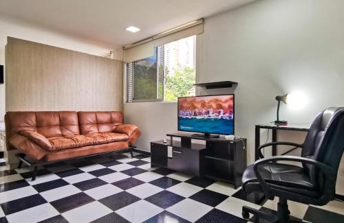 El Tesoro Apartment | Medellín, Poblado. Perfect for travel and work.