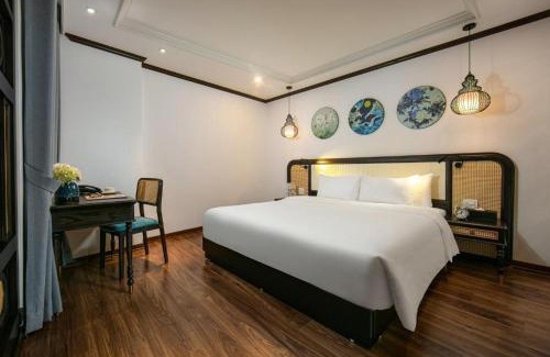 Hanoi Backpacker Quarter Apartment | Media Central Hotel HN - by BAY LUXURY