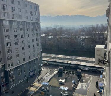 Almaty Apartment | MEDINAHOTELKZ, # 105, вид на горы около арбата, HALAL