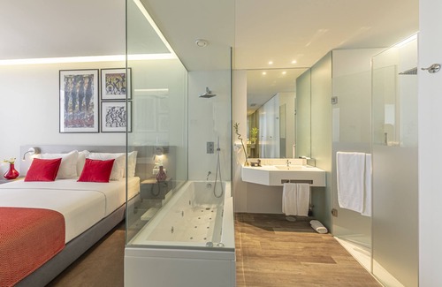 Central C Hotel | Melia Maputo Sky