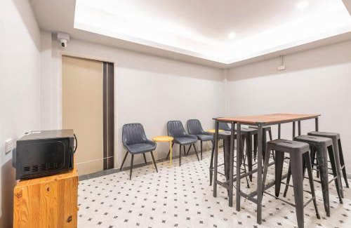 Kata Hostel | Mellow Poshtel - Kata Beach