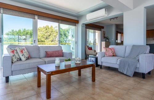 Larnaca Apartment | Melograno 3-BR Apt w/Terrace in Larnaca