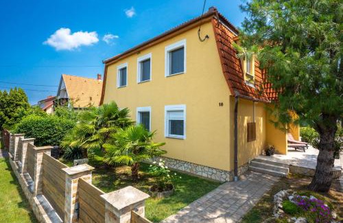 Balatonkeresztur House | MeLuIs