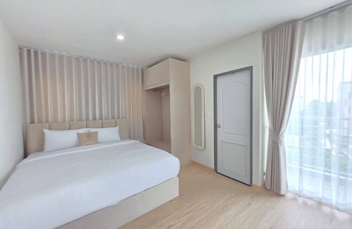 Saen Suk Hotel | Memo Bangsaen