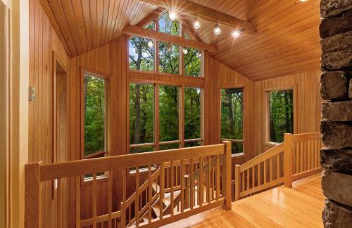 Deer Springs House | Memory Maker with Wintergreen Advantage