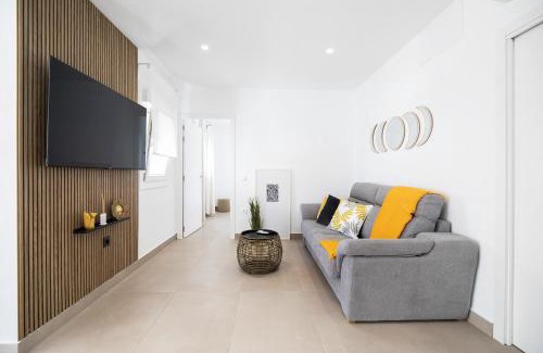 Chiclana de la Frontera House | Meraki3-Picina cubierta climatizada