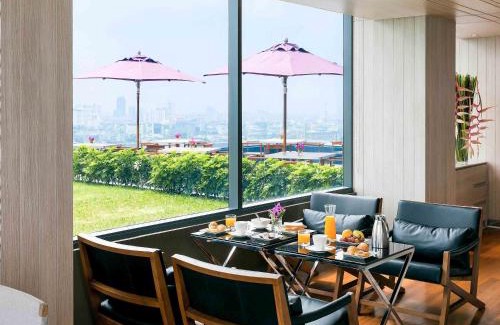Pathumwan Hotel | Mercure Bangkok Siam