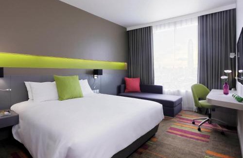 Pathumwan Hotel | Mercure Bangkok Siam