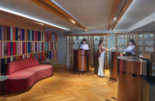 Nana Hotel | Mercure Bangkok Sukhumvit 11