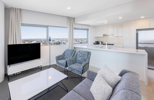 Zetland Apartment | Meriton Suites Zetland