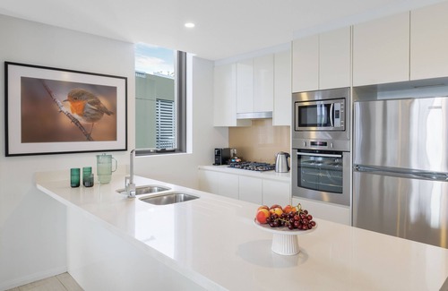Zetland Apartment | Meriton Suites Zetland