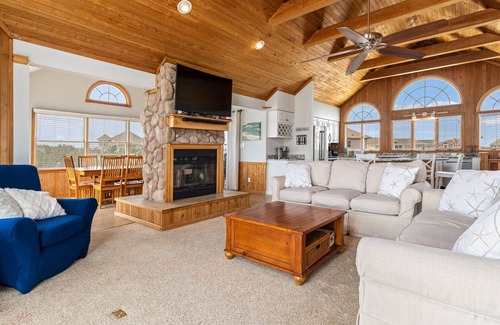 Ocean Hill House | Mermaid Crossing 6 Bedroom Home at Ocean Hill