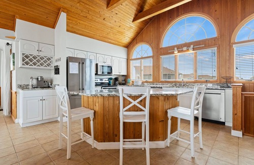 Ocean Hill House | Mermaid Crossing 6 Bedroom Home at Ocean Hill