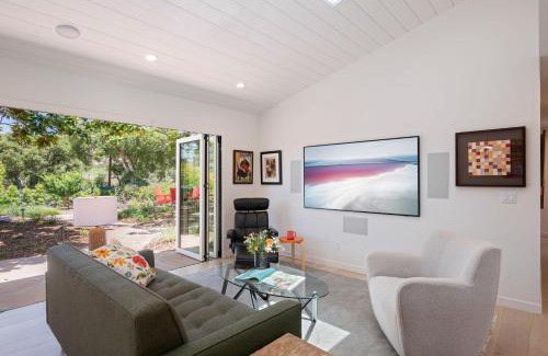 West Mesa Villa | Mesa Breeze by Paradise Retreats