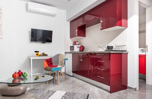 Larnaca Apartment | Mesogios House Suites