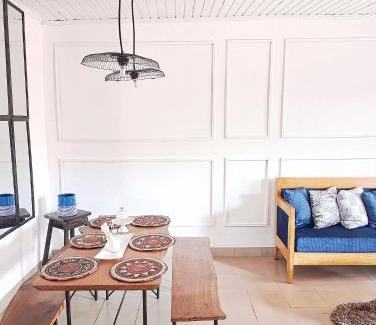 Yaounde Apartment | Meubles & Meublés - Le Boisé - Studio meublé Yaoundé Ekié