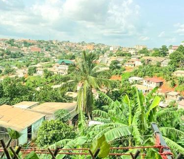 Yaounde Apartment | Meubles & Meublés - Le Boisé - Studio meublé Yaoundé Ekié