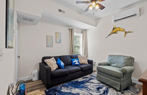 Harkers Island Apartment | Mi Faro Unit B Duplex