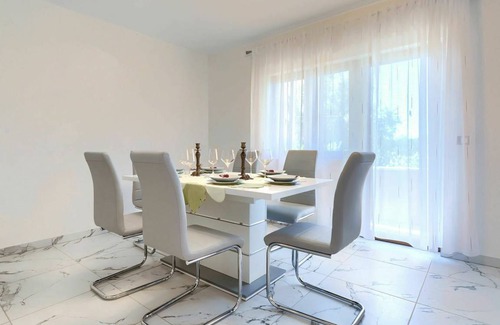 Rezanci Resort | Mia 350.1